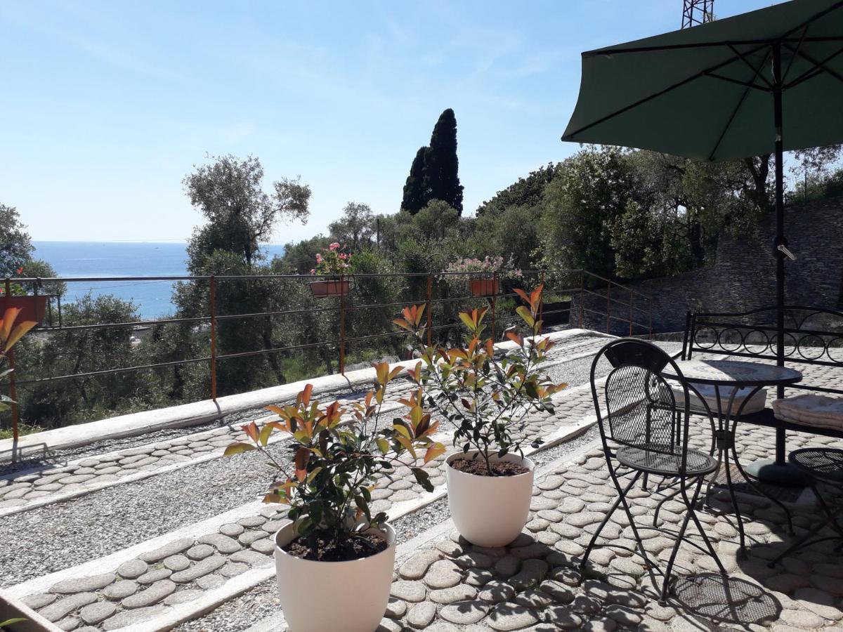 Tigullio Vacations Panoramica Apartments Lavagna Exterior photo